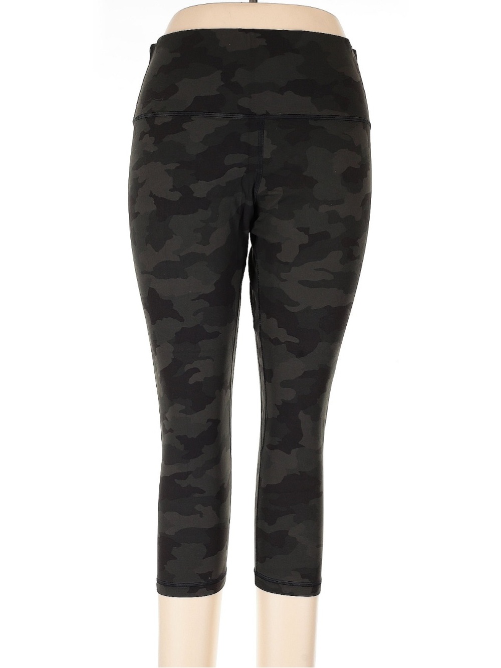 lululemon athletica Grey Camouflage Align Cropped Leggings - Picture 3 of 4